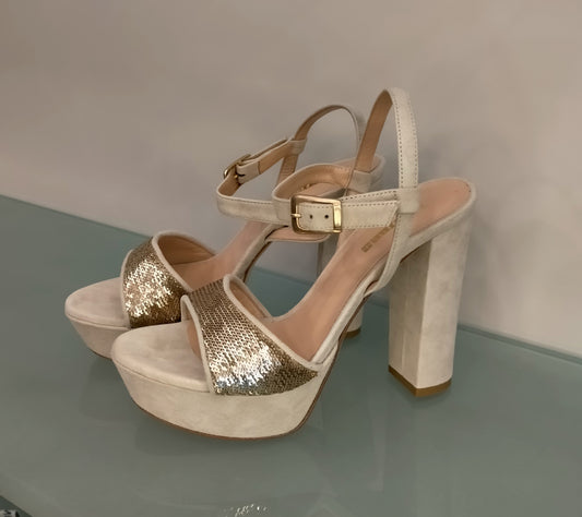 Sandali LONIGRO con plateau in camoscio beige più paillettes oro