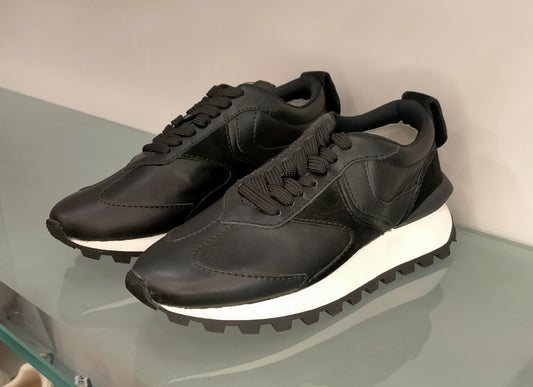 Sneakers VOILE BLANCHE in pelle nera