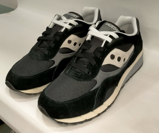 Sneakers SAUCONY SHADOW 6000 uomo in camoscio/tessuto nero