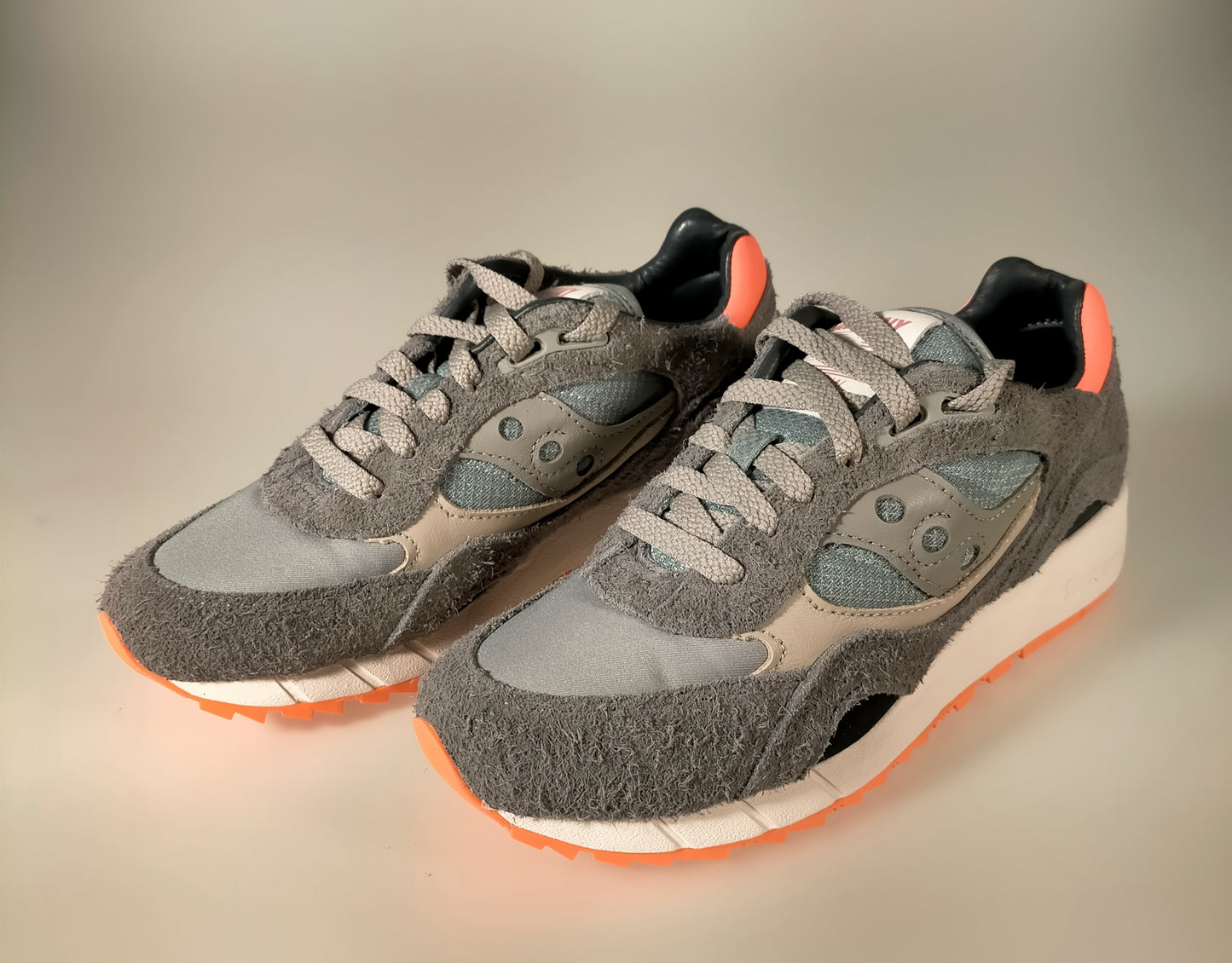 Sneakers SAUCONY SHADOW 6000 grey/agave