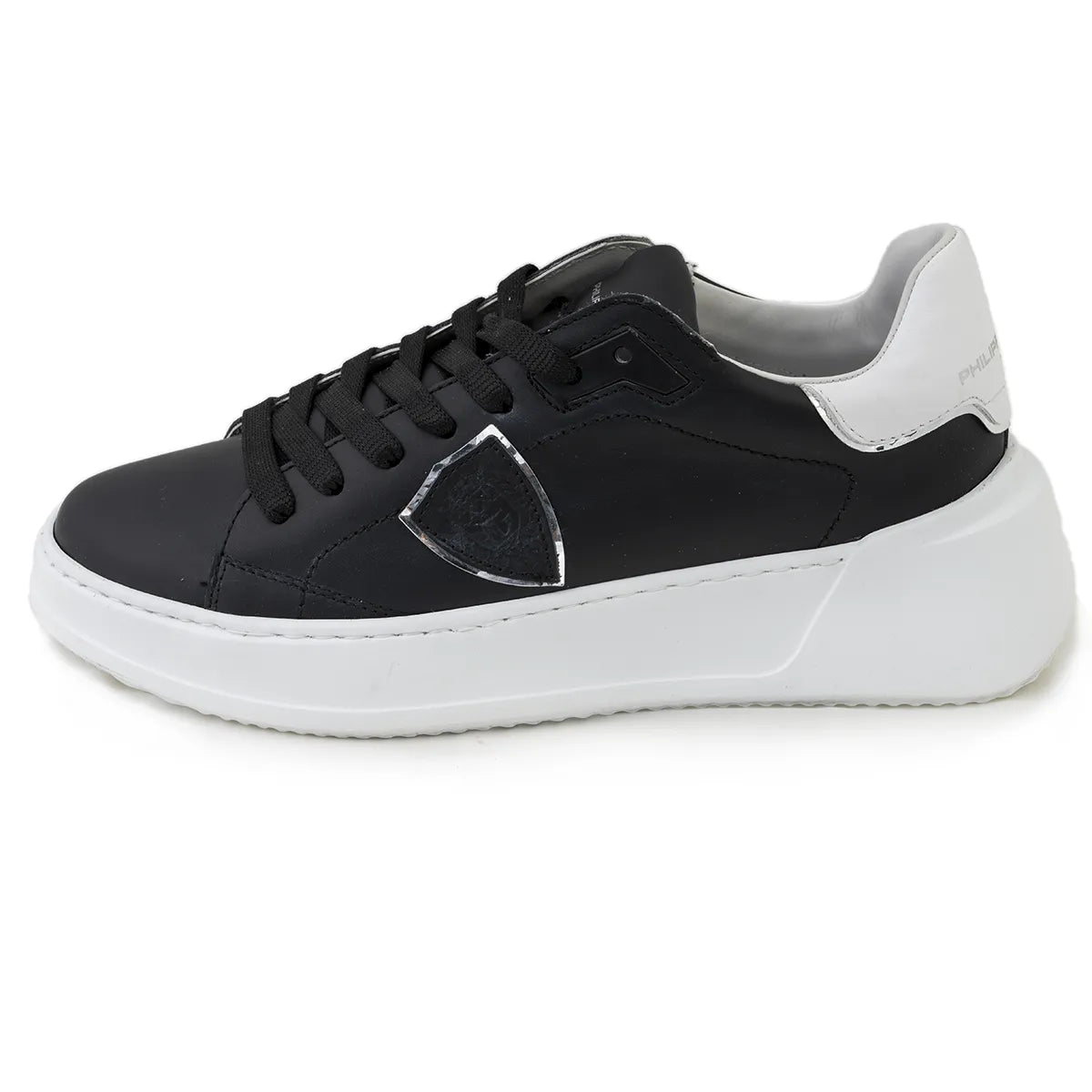 Sneakers Philippe Model pelle nera tallone bianco